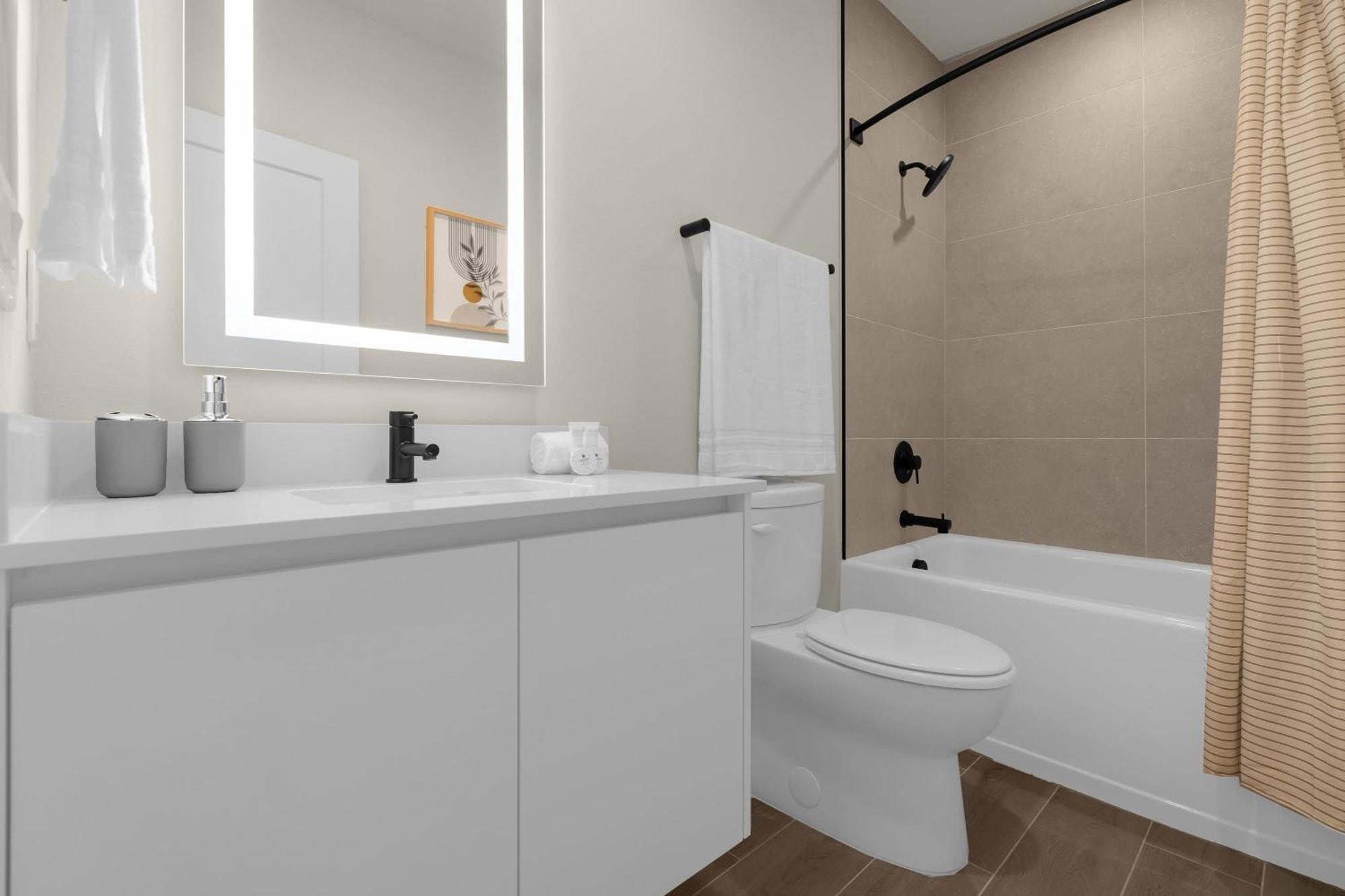 Upstay - Townhouse With Private Pool And Foosball Орландо Екстериор снимка